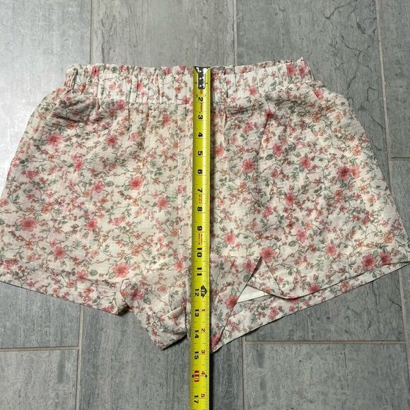 Bailey Rose Floral Elastic Ruffle Waist High Rise Shorts with Liner Size Small - Picture 8 of 11